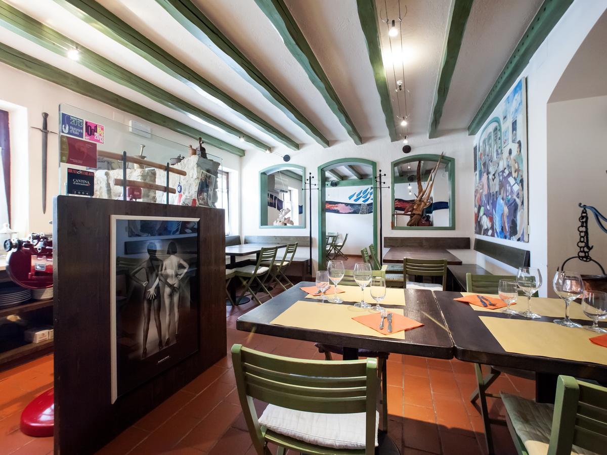 Hotel La Primula San Quirino Екстериор снимка