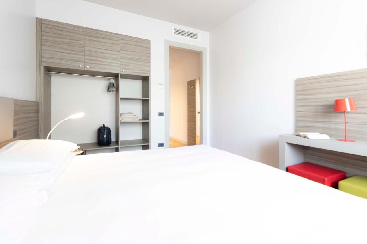 Hotel La Primula San Quirino Екстериор снимка